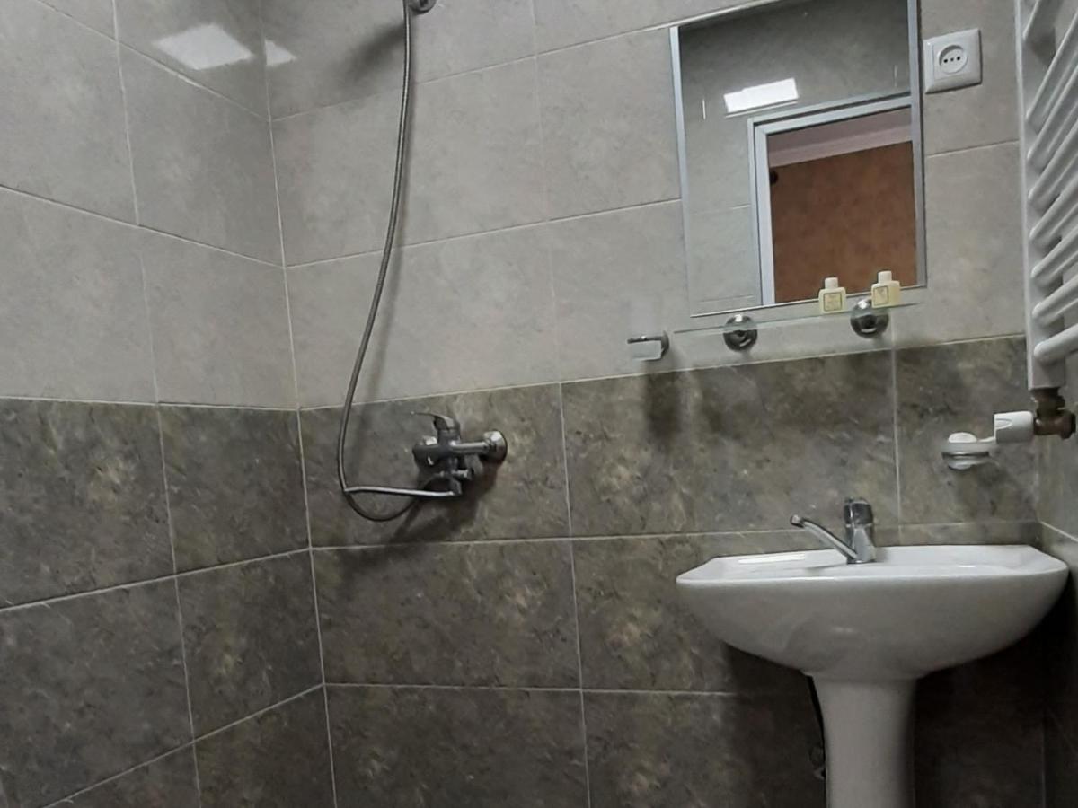Cozy Hotel Kazbegi Quarto foto